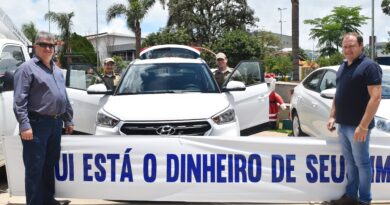 Prefeito Lírio e Vice Adriano entregaram, simbolicamente, a chave do veículo à Polícia Militar de Xaxim