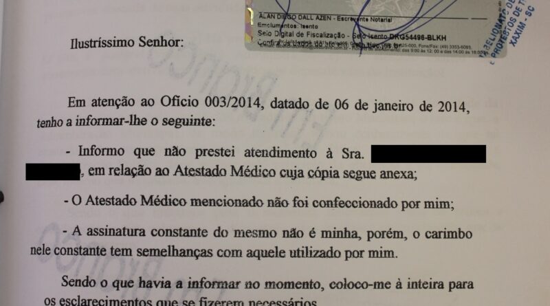 Ofício emitido pelo médico, declarando não ter atendido, assinado e fornecido atestado para a servidora
