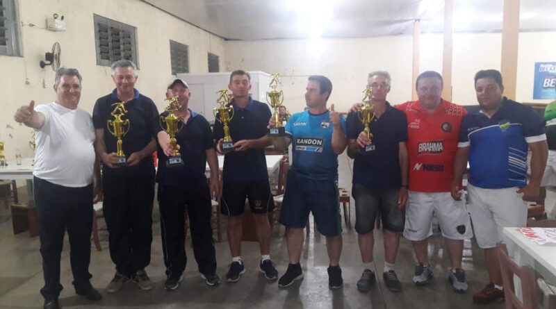 Entrega de troféus aconteceu na sexta-feira em Xaxim