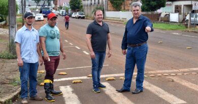 Prefeito Lírio e Vice Adriano verificaram a condição das tubulações da Rua Vista Alegre